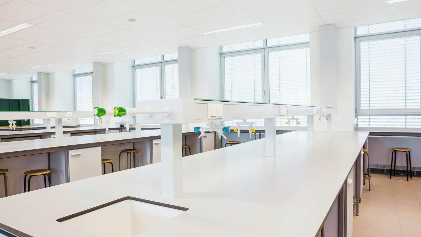Lab Furnitures for Strict Compliance: Architecting Safe Chemical and Biological Setups